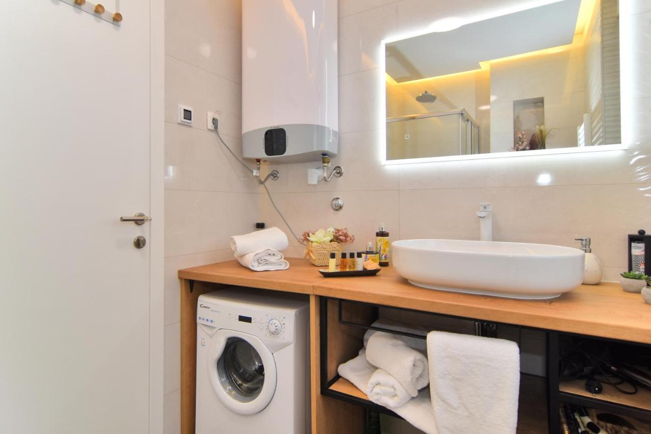 Bruno - Luxury Penthouse With Jacuzzi Apartment Zadar