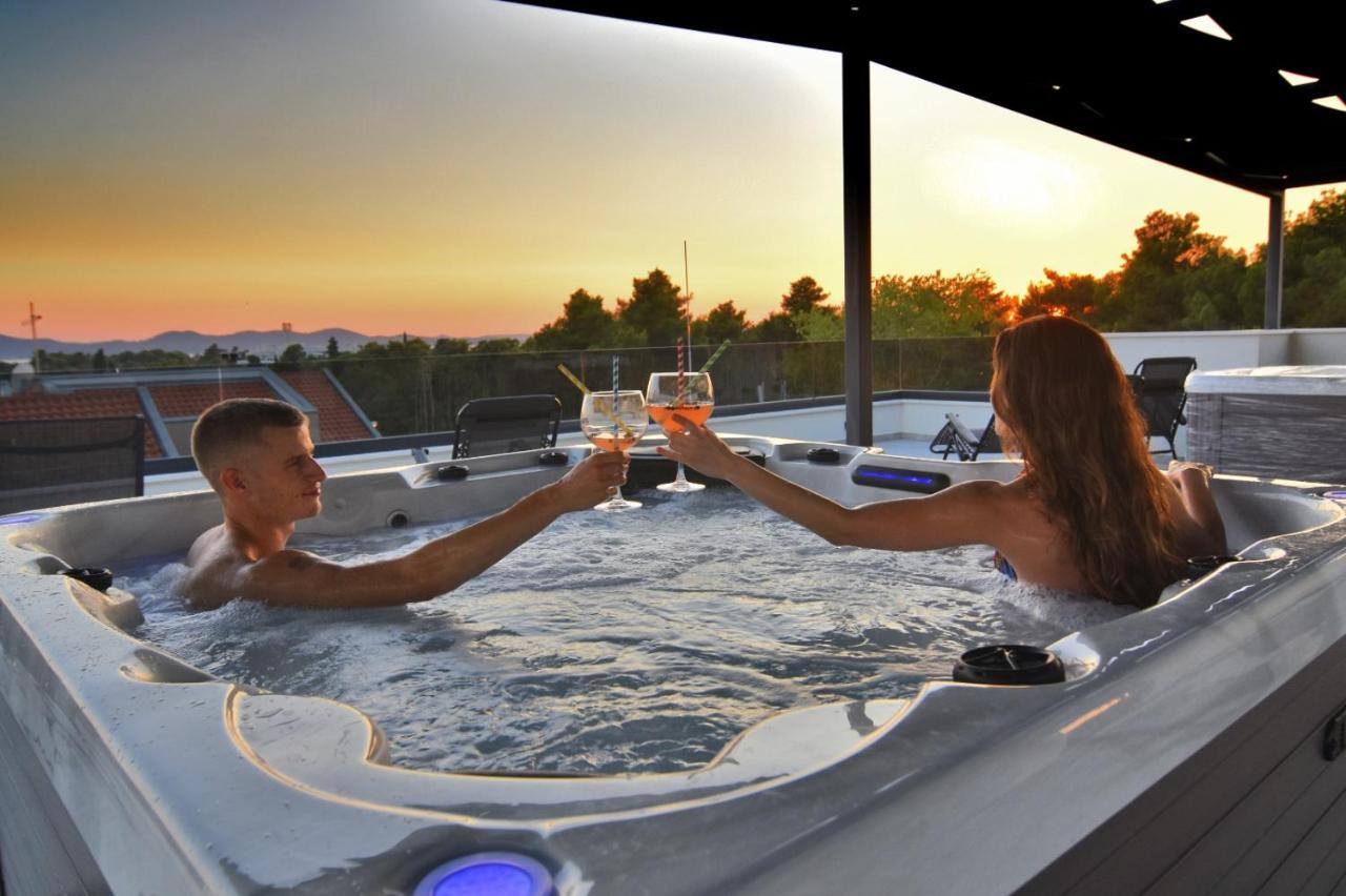 Apartment Bruno - Luxury Penthouse With Jacuzzi Zadar