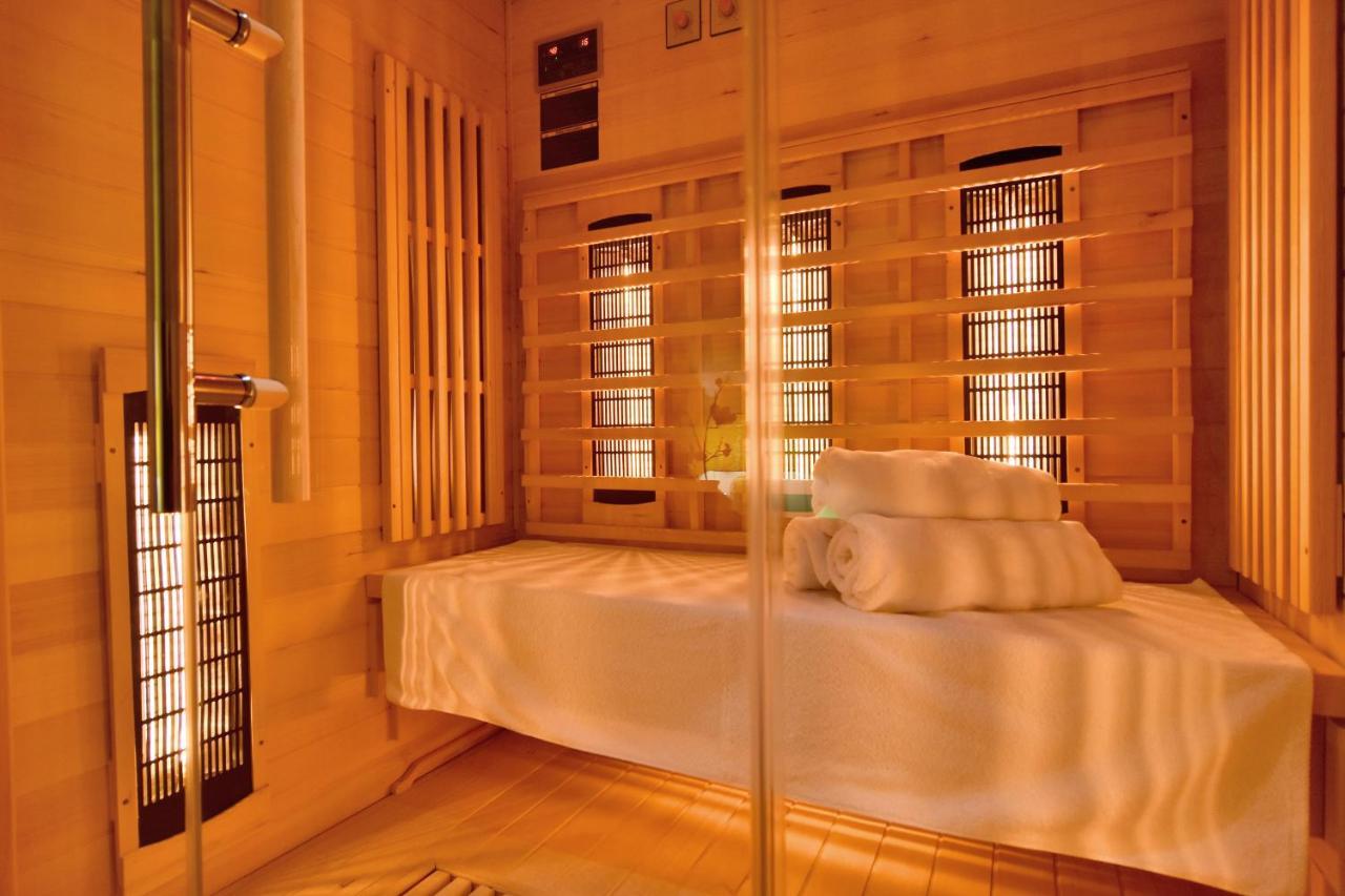 Bruno - Luxury Penthouse With Jacuzzi Apartment
