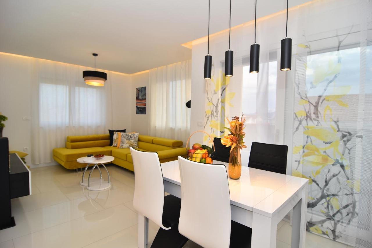 Bruno - Luxury Penthouse With Jacuzzi Apartment Zadar